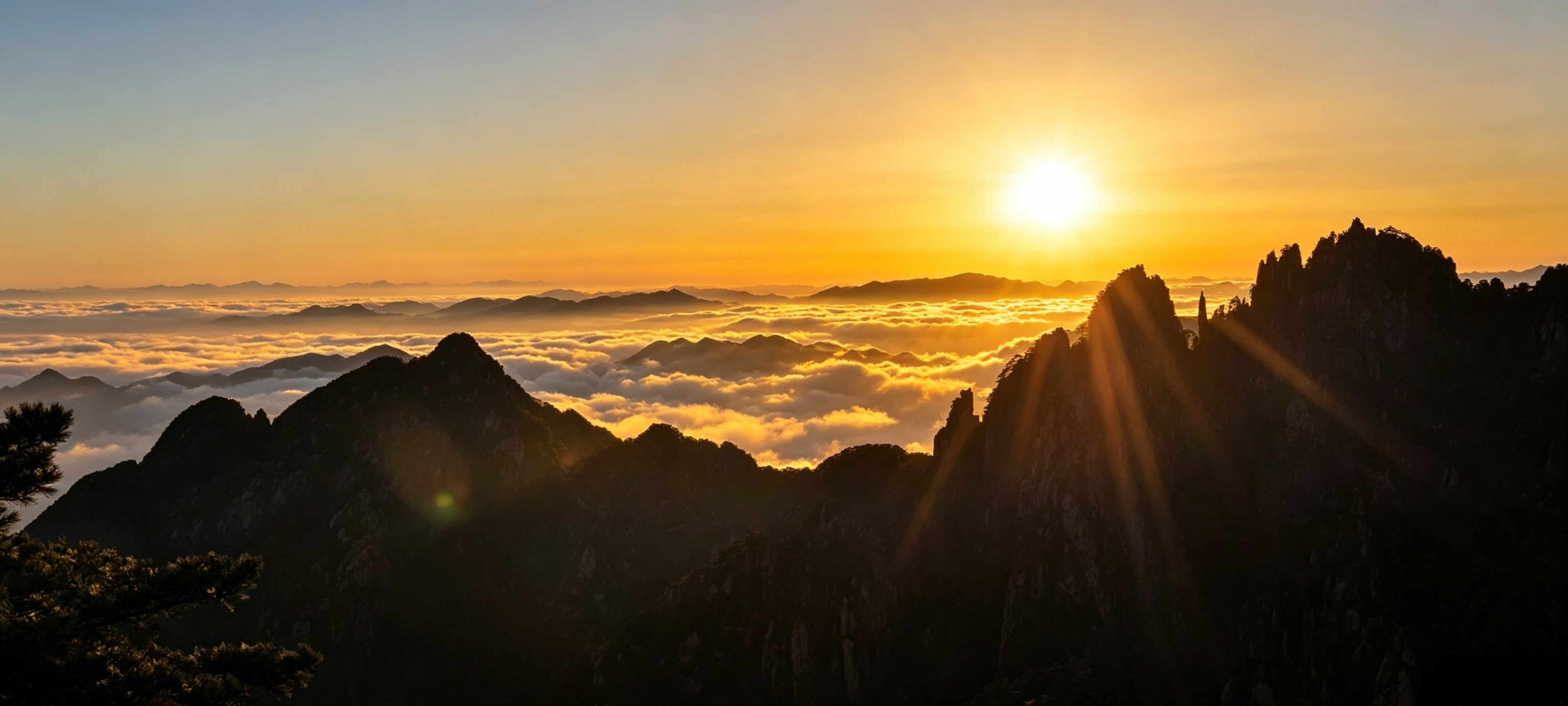 Fairyland Huangshan + Tangmo Night Walk